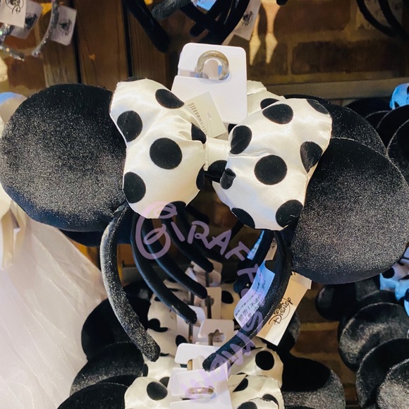 Disney Black / White Polka Dot Minnie Headband. - Picture 2 of 2